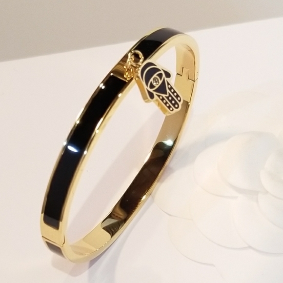 Black Enamel Hamsa 18K Gold Plated Bracelet Bangle - Picture 4 of 5